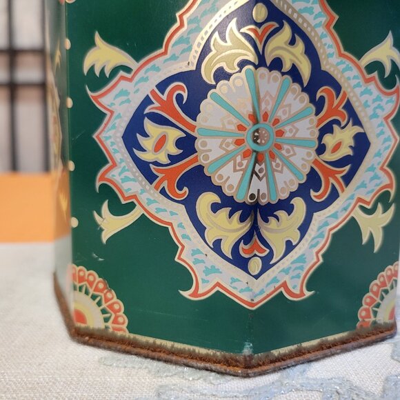 Vintage 80s Revlon Moon Drops Bathroom Tin Storage Container - Picture 2 of 6